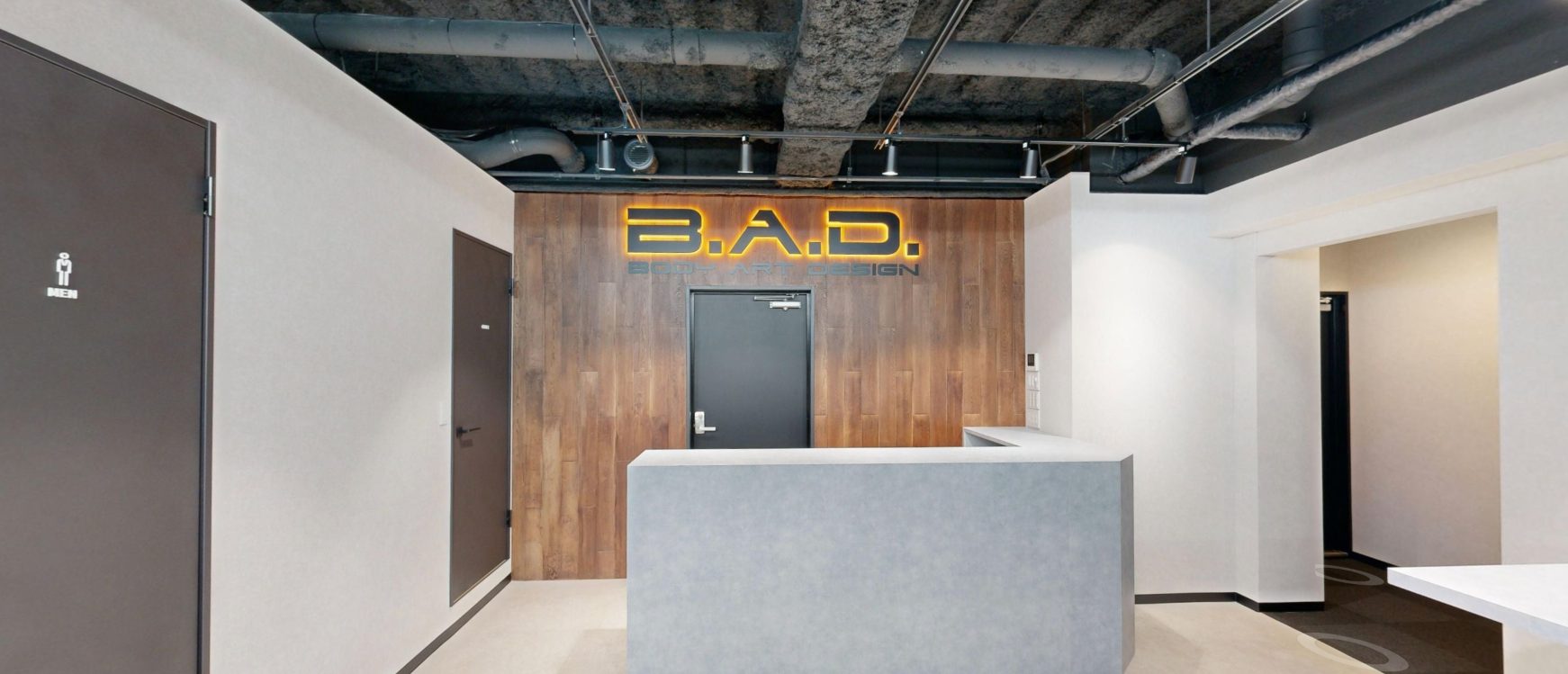 A scene from the 3D tour at the B.A.D. GYM URAWA reception